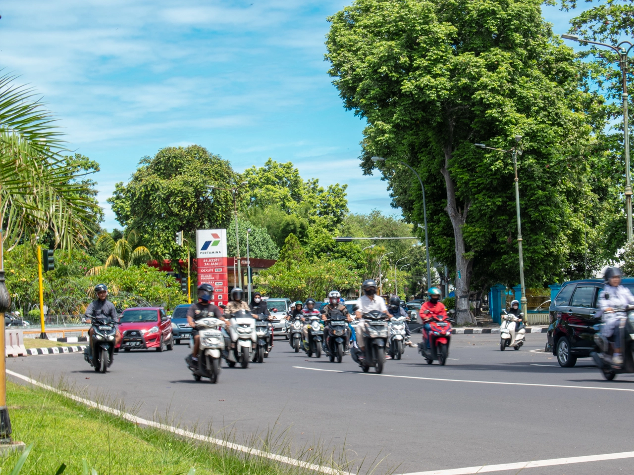 traffic in bali